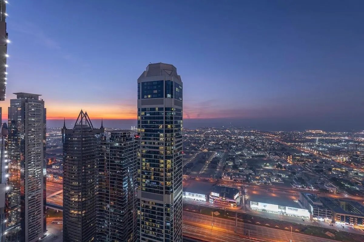 Prestigious 2-Bedroom Apartment With Easy City Access In Business Bay Dubai