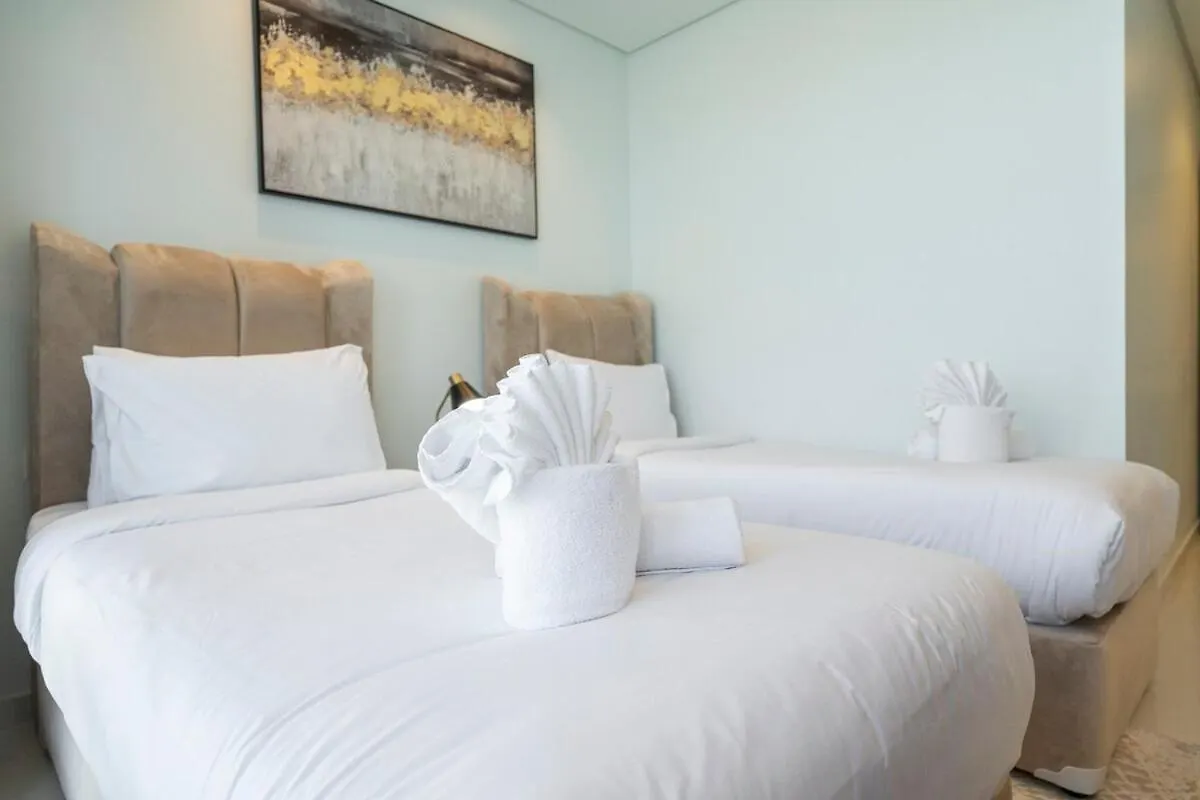 Prestigious 2-Bedroom Apartment With Easy City Access In Business Bay Dubai 0*,  United Arab Emirates