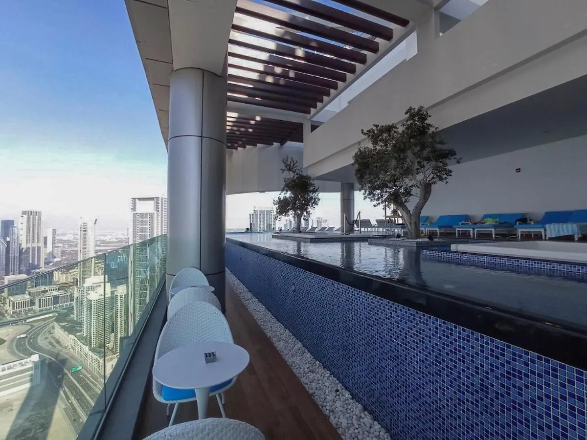 Prestigious 2-Bedroom Apartment With Easy City Access In Business Bay Dubai