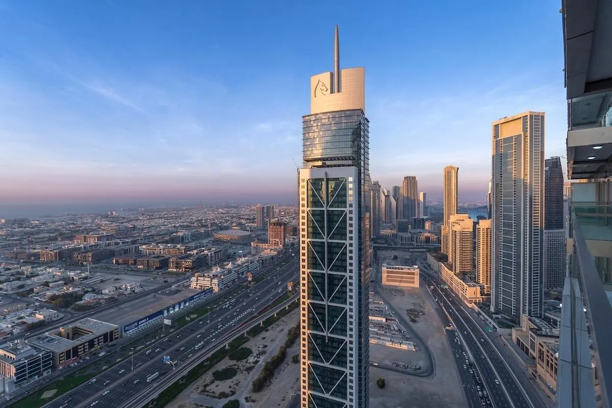 Prestigious 2-Bedroom Apartment With Easy City Access In Business Bay Dubai