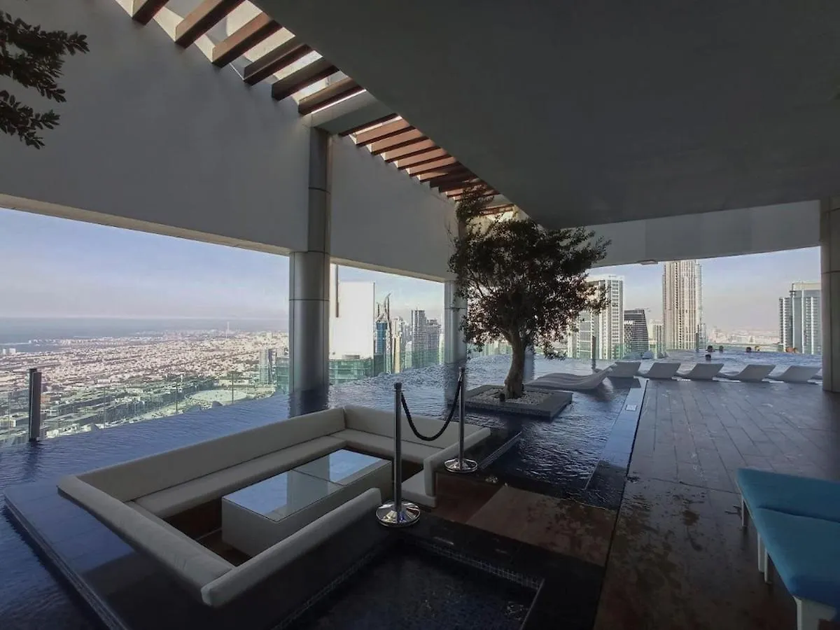 Prestigious 2-Bedroom Apartment With Easy City Access In Business Bay Dubai 0*,