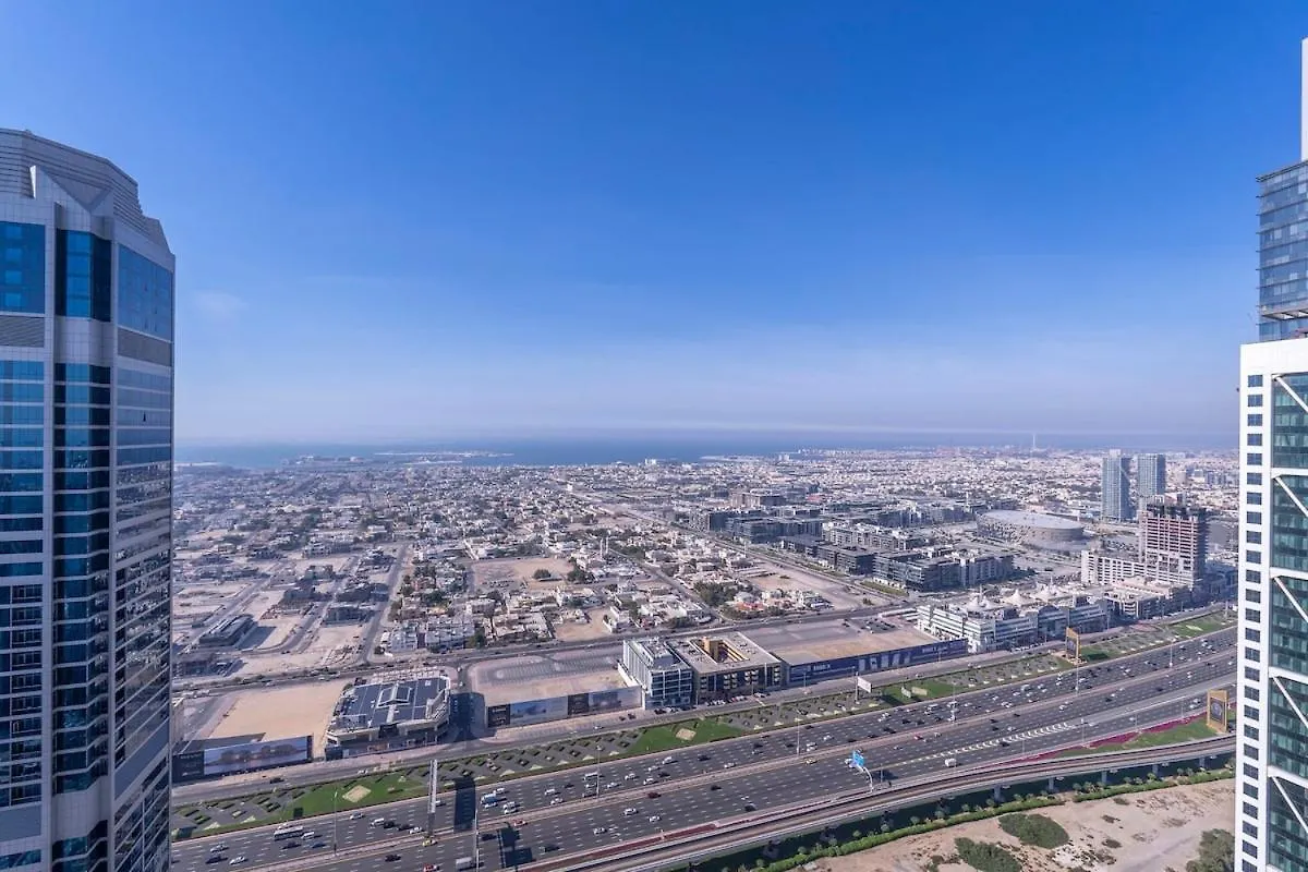 Prestigious 2-Bedroom Apartment With Easy City Access In Business Bay Dubai