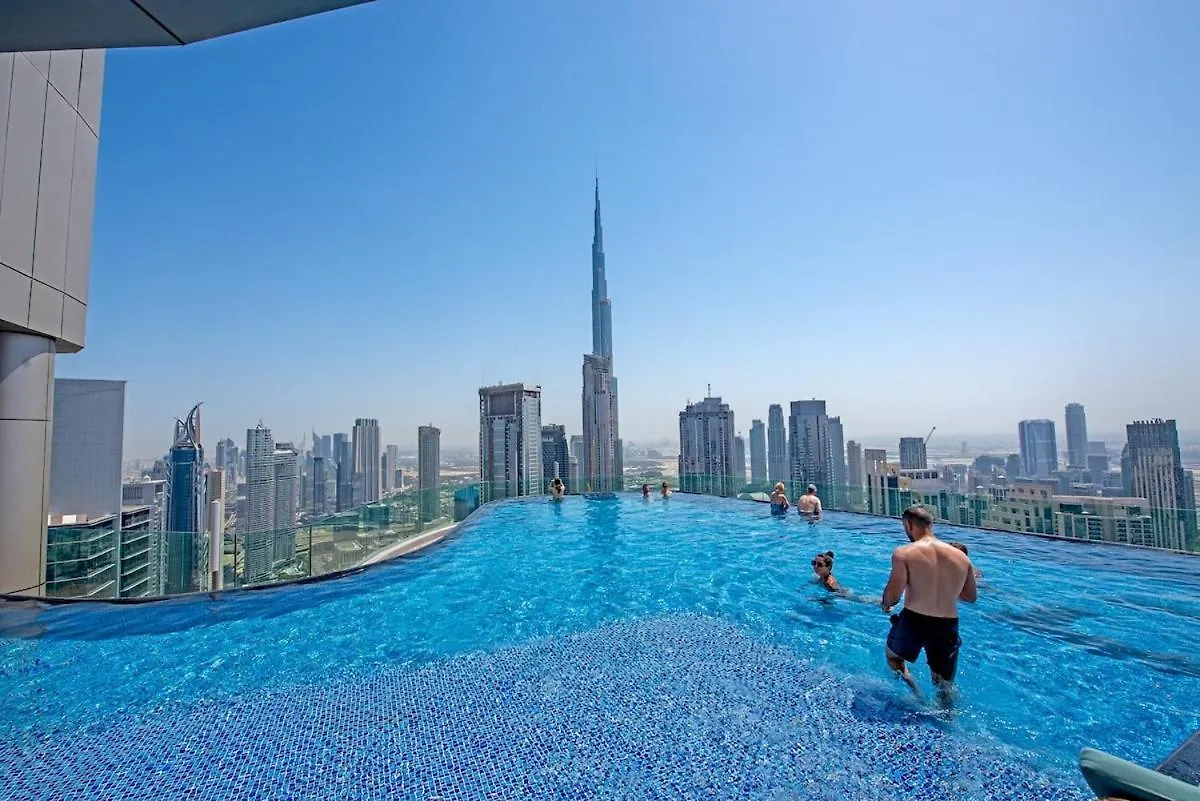 Prestigious 2-Bedroom Apartment With Easy City Access In Business Bay Dubai