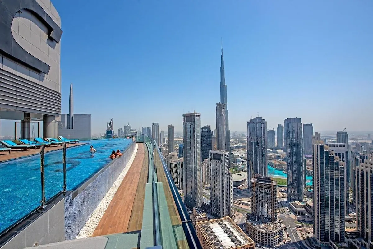 Prestigious 2-Bedroom Apartment With Easy City Access In Business Bay Dubai 0*,