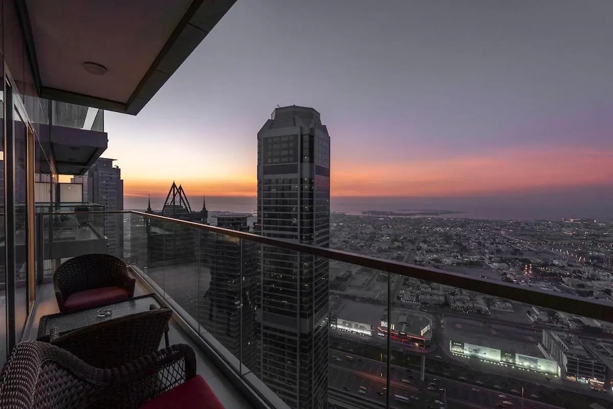 Prestigious 2-Bedroom Apartment With Easy City Access In Business Bay Dubai